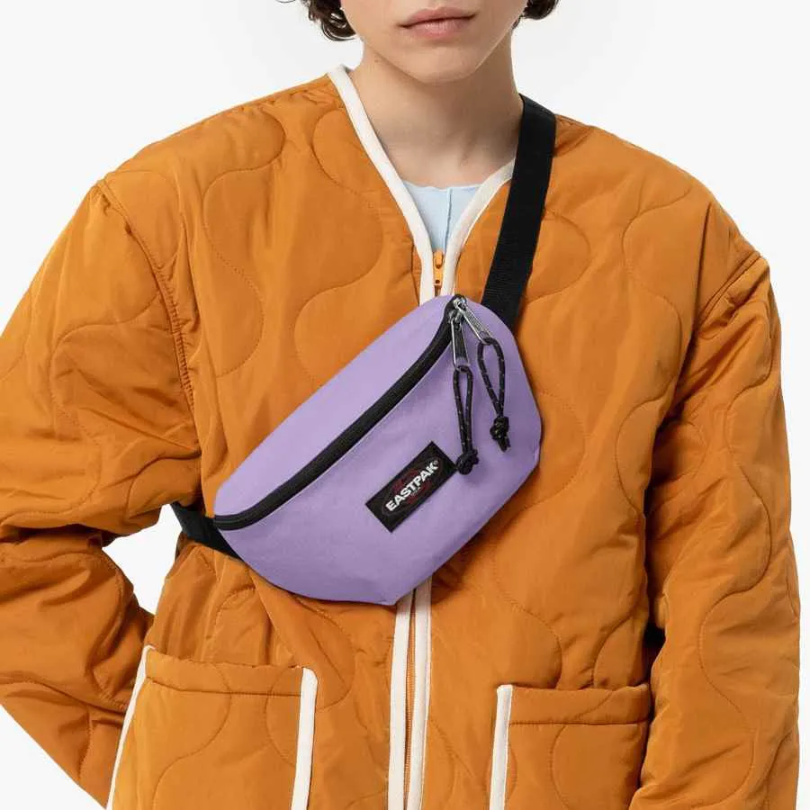 Eastpak Springer Lavender Lilac heuptas paars