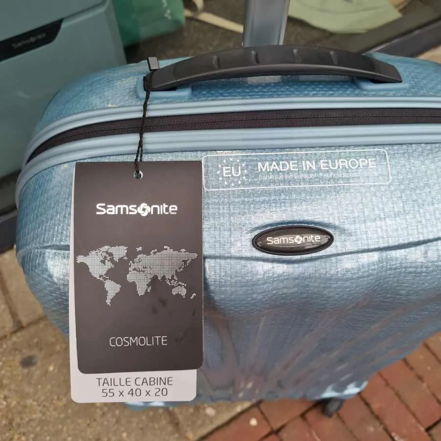 Samsonite Cosmolite Spinner 55cm CURV Ice Blue